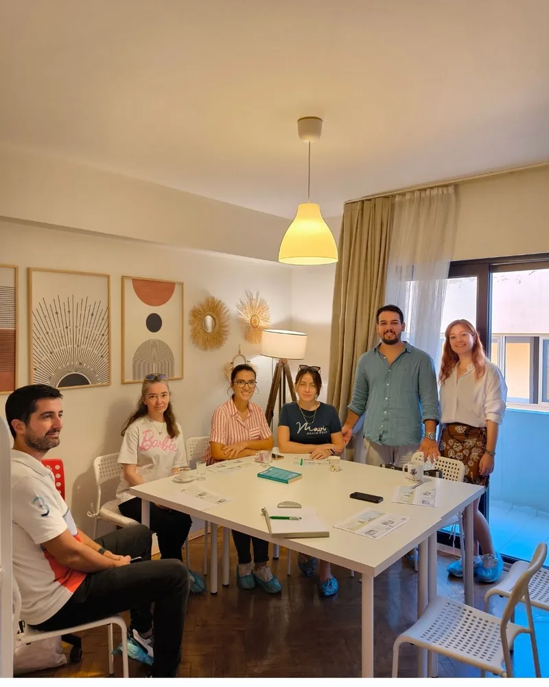 Ortak masada aile farkındalık buluşması